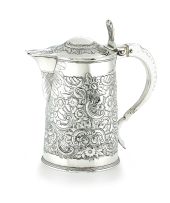 A George III silver tankard, Robert Hennell I and David Hennell II, London, 1800
