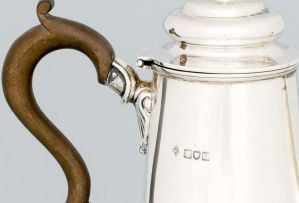A George V silver coffee pot, Horace Woodward & Co Ltd, London, 1930