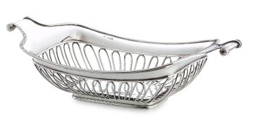 A late Victorian silver basket, Harrison Brothers & Howson, Sheffield, 1900