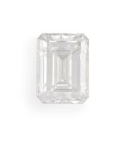 Unset emerald-cut diamond