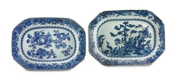 A Chinese blue and white platter, Qing Dynasty, Qianlong (1735-1796)