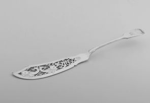 A silver-plate Fiddle-and-Shell pattern fish slice, George Richmond Collis & Co, Birmingham, mid 19th century