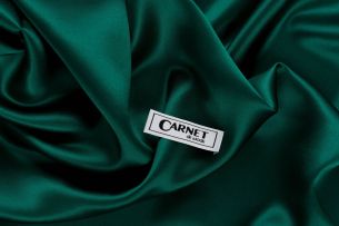 Carnet; Combination of five silks