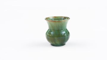 A Linn Ware mottled green-glazed vase