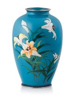 A Japanese cloisonné vase, Ando, Showa period (1926-1989)