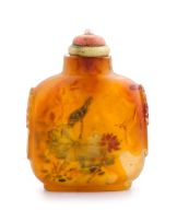 A Chinese inside-painted agate snuff bottle, late 19th/early 20th century