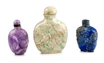 A Chinese soldalite snuff bottle and stopper, late Qing Dynasty