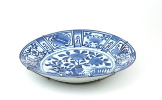 A Japanese blue and white dish, 18th century