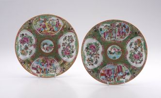 A pair of Chinese Canton famille-rose plates, 19th century