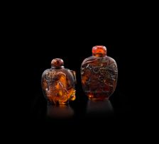 Two Chinese amber snuff bottles, early 20th century