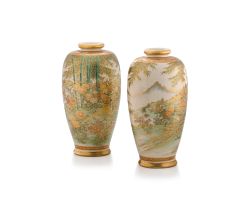 A pair of Japanese Satsuma earthenware vases, 20th century