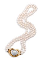 Double-strand pearl, diamond and gold necklace