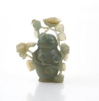 A Chinese jade censor and cover, 20th century