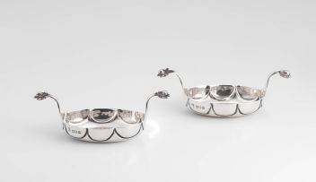 A pair of George V silver novelty bon-bon dishes, Pairpoint Brothers, London, 1912