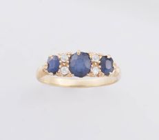 Sapphire, diamond and gold ring