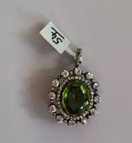 Victorian peridot and diamond brooch/pendant