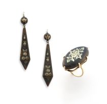 Pair of Victorian tortoiseshell and gold piqué pendant earrings