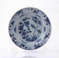 A Chinese blue and white dish, Qing Dynasty, 18th century