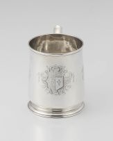 A George II silver christening mug, maker's initials I I, London 1727