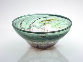 A Shirley Cloete glass bowl, 1979