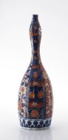 A Japanese Imari double-gourd vase, Meiji period (1868-1912)
