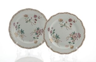 A pair of Chinese famille-rose plates, Qianlong period (1735-1796)
