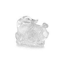 A Chinese rock crystal carving of a duck and duckling, late Qing Dynasty