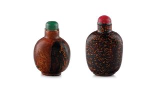A Chinese root amber snuff bottle, late Qing Dynasty