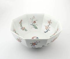 A Kakiemon style bowl, 19th century