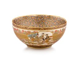 A Japanese Satsuma bowl, Meiji period (1868-1912)