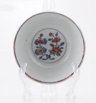 A Japanese Imari bowl, Meiji period (1868-1912)