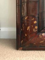 A William and Mary style mahogany and marquetry cushion frame mirror, 18th/19th century,