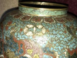 A Chinese cloisonné bowl, Qing Dynasty, 18th/19th century