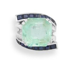 Columbian emerald and sapphire dress ring