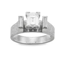 Three-stone diamond ring