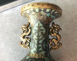 A Chinese cloisonné enamel vase, Qing Dynasty, 18th/19th century
