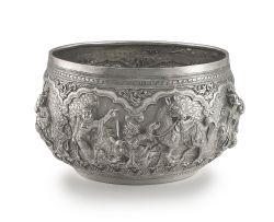 A fine Burmese silver bowl, possibly Rangoon, late 19th/early 20th century