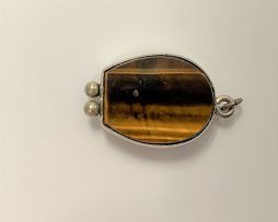 A silver-plated novelty articulated cigar cutter fob, late 19th/early 20th century