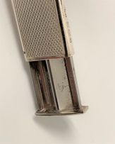An Elizabeth II silver cigar guillotine cutter, William H Manton, Birmingham, 1976