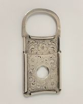 An Elizabeth II silver cigar guillotine cutter, William H Manton, Birmingham, 1976