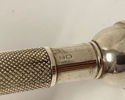 An Edward VII silver cheroot holder and case, Oppenheimer, Seckel & Co, Birmingham, 1906