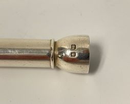 An Edward VII silver cheroot holder and case, Oppenheimer, Seckel & Co, Birmingham, 1906