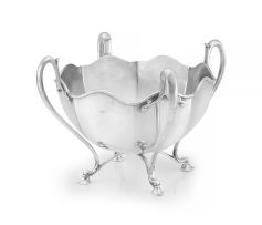 An Edward VII silver four-handled bowl, maker's mark worn, possibly Jay Richard Attenborough Co Ltd, London, 1909