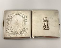 A Russian silver cigarette case, St Petersburg, 1882-1899