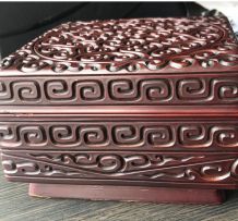 A Chinese red and black lacquer 'Tixi' box and cover, 18th century