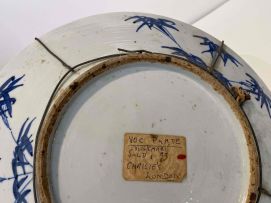 A Chinese VOC blue and white dish, 18th/19th century