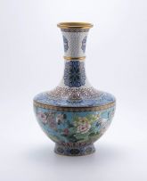 A Chinese cloisonné vase, 20th century