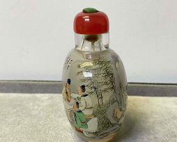 A Chinese inside-painted glass snuff bottle, Republic period, 1949-