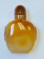 A Chinese glass snuff bottle, Qing Dynasty, 19th century