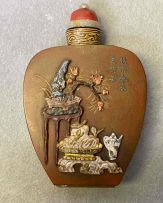 A Chinese painted gilt-metal snuff bottle, Republic period, 1949-